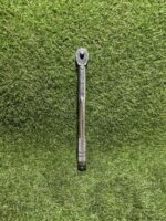 Llave dinamométrica 3/8 con maletín - Imagen 2