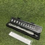 Llave dinamométrica con juego de vasos