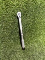 Llave dinamométrica con juego de vasos - Imagen 3