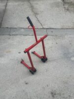 Caballete moto rojo - Imagen 3