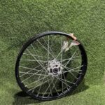 Llanta delantera 19” 58mm AGB