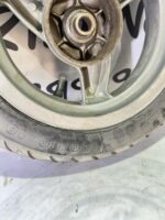 Rueda trasera Piaggio Zip 50 - Imagen 4